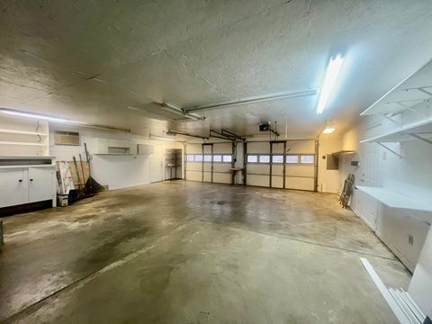 Tiny photo for 5 Sturgis Circle, Metropolis, IL 62960 (MLS # 100000082)