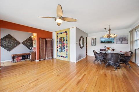 Tiny photo for 2176 N Westmoreland Drive, Palatine, IL 60074 (MLS # 12585938)