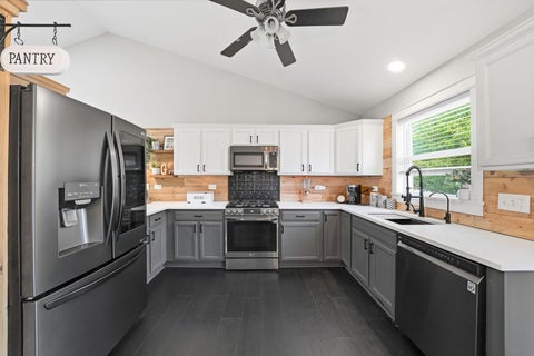 Tiny photo for 8101 Limestone Court, Joliet, IL 60431 (MLS # 12690903)