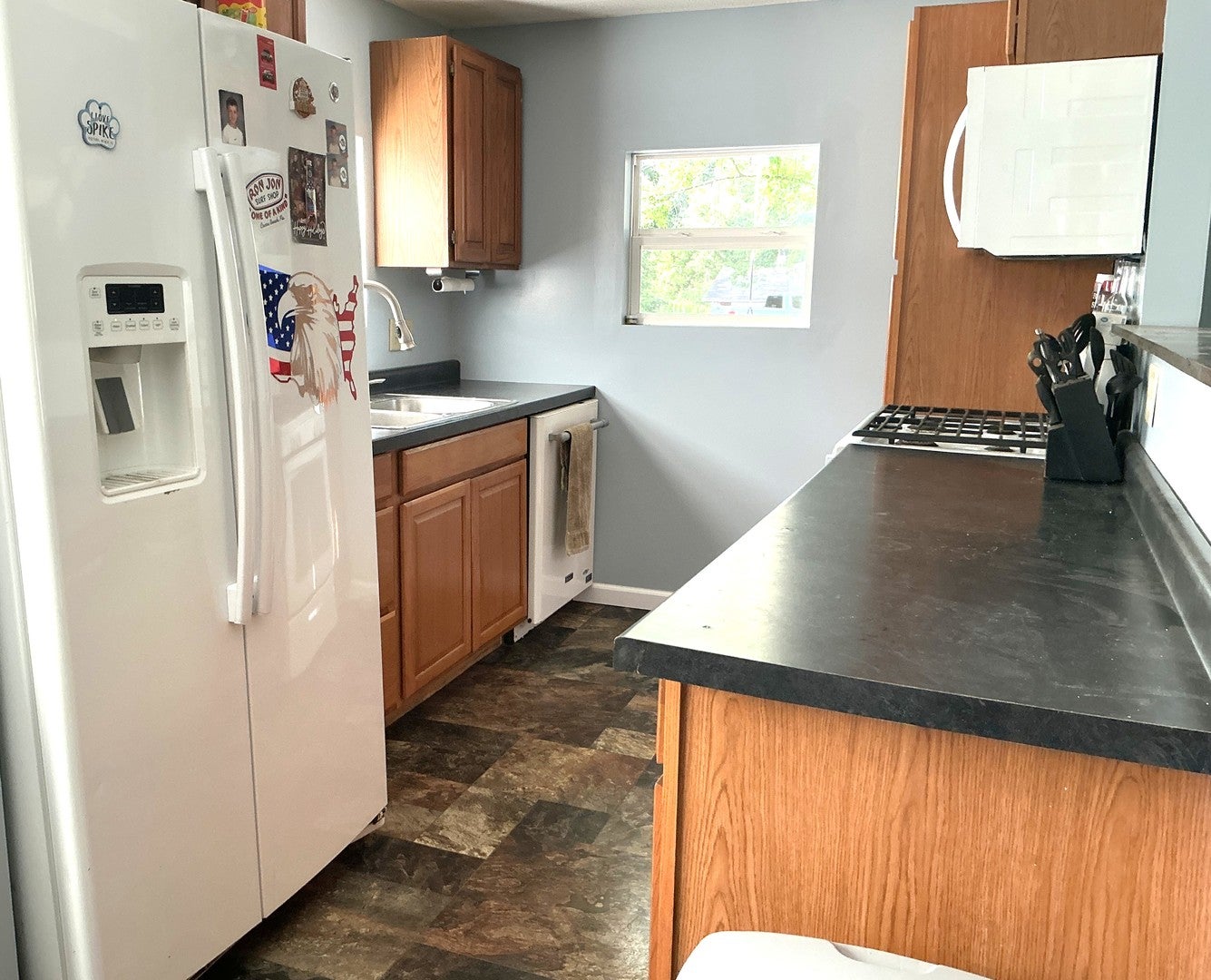 1105 James Court