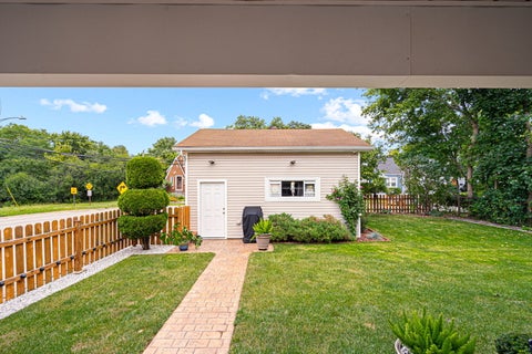 Tiny photo for 3900 Custer Avenue, Brookfield, IL 60513 (MLS # 12747251)