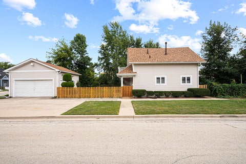 Tiny photo for 3900 Custer Avenue, Brookfield, IL 60513 (MLS # 12747251)