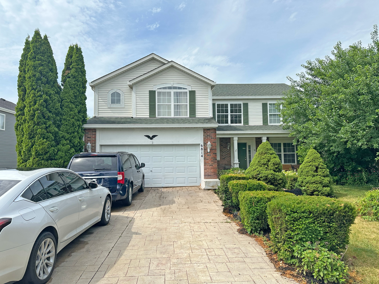 6814 Sahara Drive