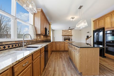 Tiny photo for 521 Litchfield Way, Oswego, IL 60543 (MLS # 12564505)