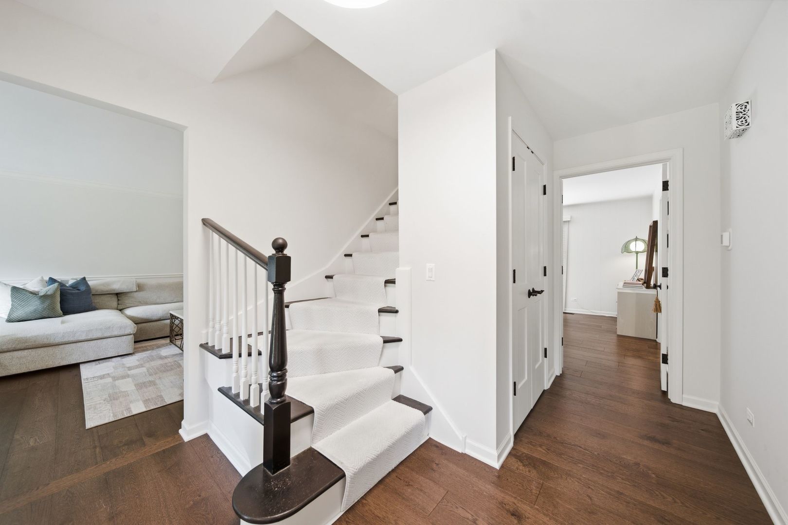 6807 Rhode Island Trail