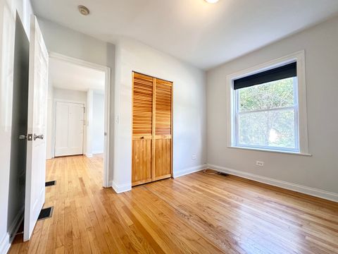 Tiny photo for 4447 W Sunnyside Avenue #1, Chicago, IL 60630 (MLS # 12483999)