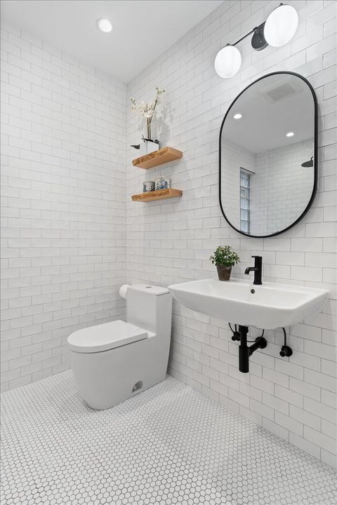 Tiny photo for 703 W Buena Avenue #A, Chicago, IL 60613 (MLS # 12473441)