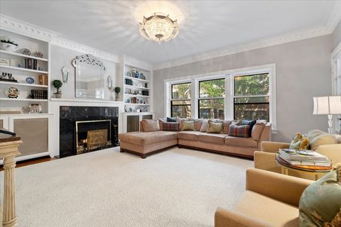 Tiny photo for 703 W Buena Avenue #A, Chicago, IL 60613 (MLS # 12473441)