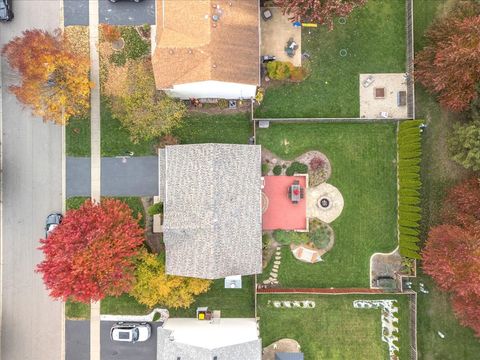 Tiny photo for 316 Gregory M Sears Drive, Gilberts, IL 60136 (MLS # 12504663)