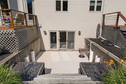 Tiny photo for 21211 Lisa Lane, Steger, IL 60475 (MLS # 12484392)