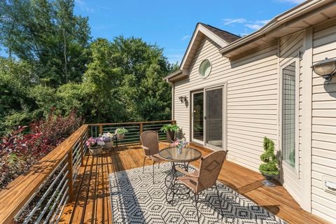 Tiny photo for 21211 Lisa Lane, Steger, IL 60475 (MLS # 12484392)