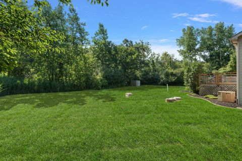 Tiny photo for 21211 Lisa Lane, Steger, IL 60475 (MLS # 12484392)