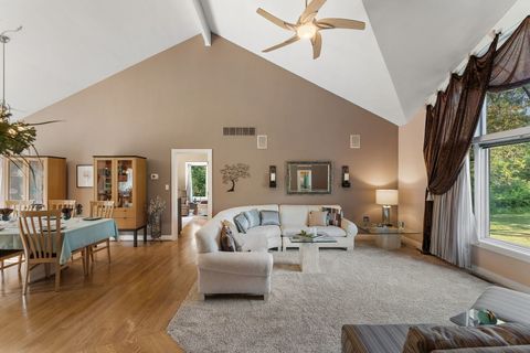 Tiny photo for 21211 Lisa Lane, Steger, IL 60475 (MLS # 12484392)