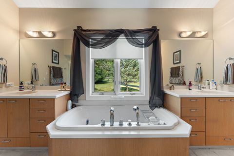 Tiny photo for 21211 Lisa Lane, Steger, IL 60475 (MLS # 12484392)