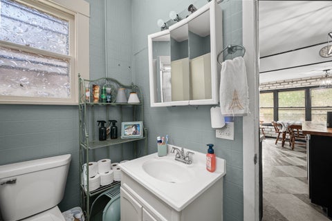 Tiny photo for 1004 13th Avenue, Moline, IL 61265 (MLS # 12674272)