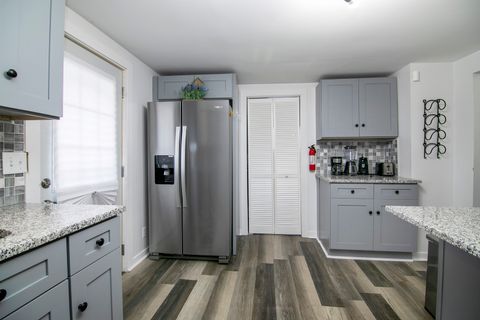 Tiny photo for 838 N Rosewood Avenue, Kankakee, IL 60901 (MLS # 12544467)