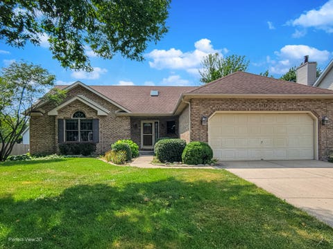 Photo of 1911 Chestnut Hill Road, Plainfield, IL 60586 (MLS # 12698936)