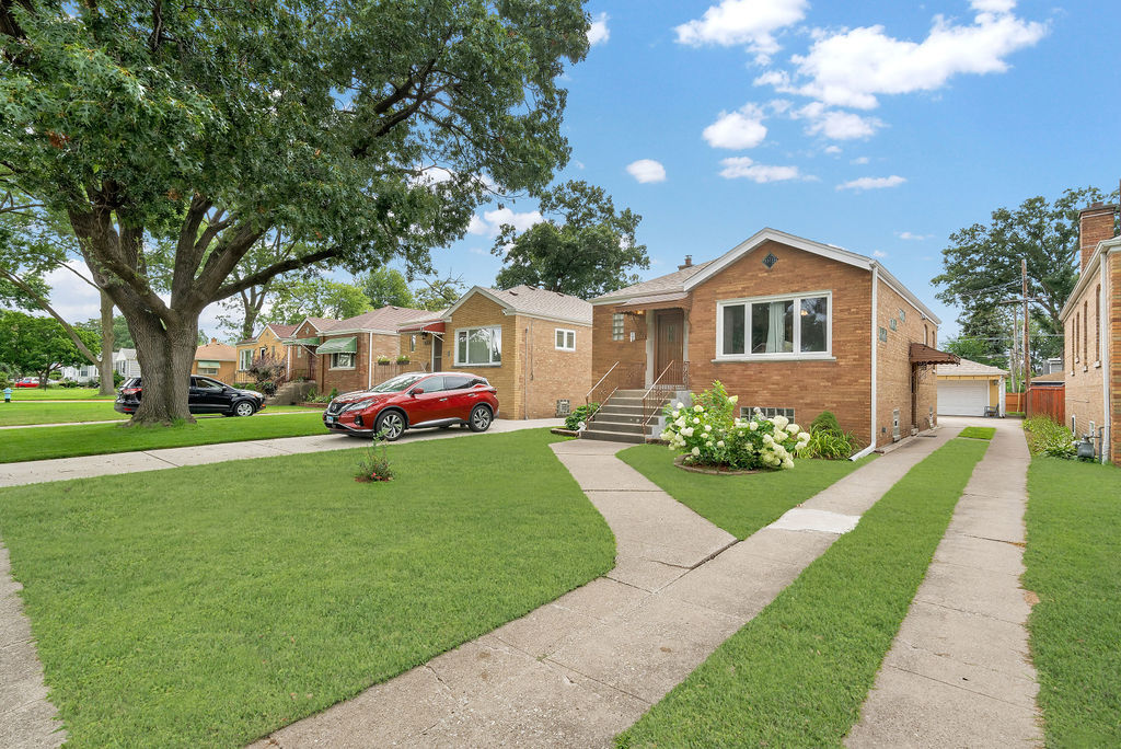 7033 W 43RD ST Street