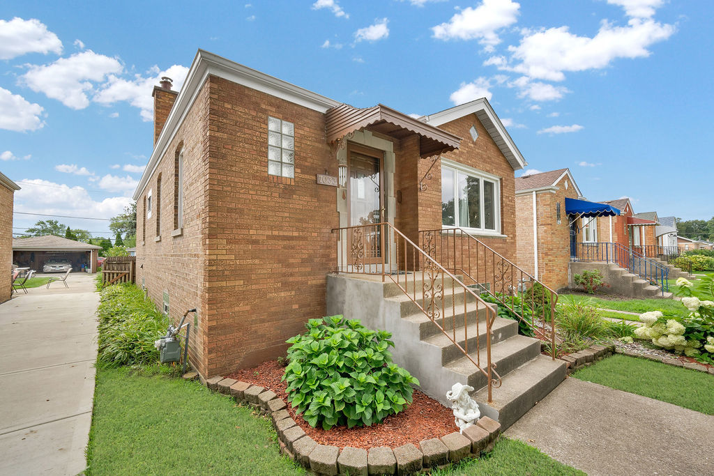 7033 W 43RD ST Street