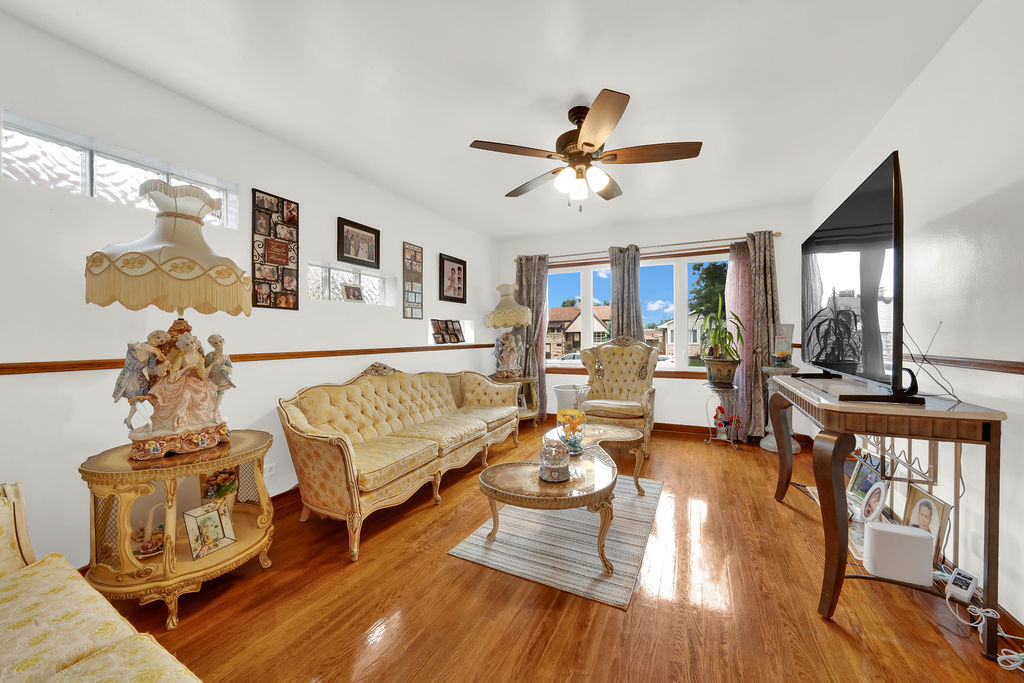 7033 W 43RD ST Street