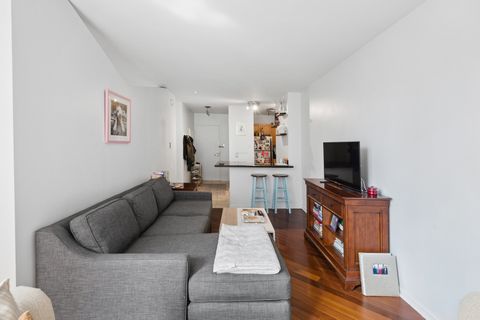 Tiny photo for 777 N Michigan Avenue #2504, Chicago, IL 60611 (MLS # 12642567)