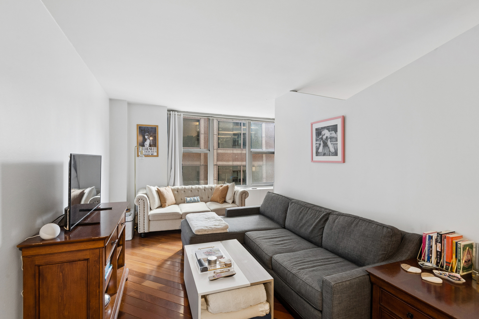 777 N Michigan Avenue 2504