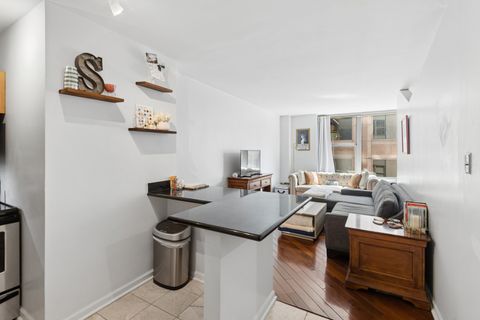 Tiny photo for 777 N Michigan Avenue #2504, Chicago, IL 60611 (MLS # 12642567)