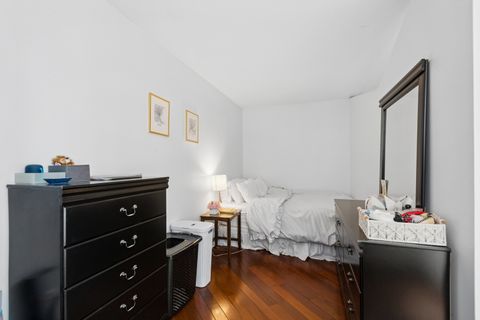 Tiny photo for 777 N Michigan Avenue #2504, Chicago, IL 60611 (MLS # 12642567)