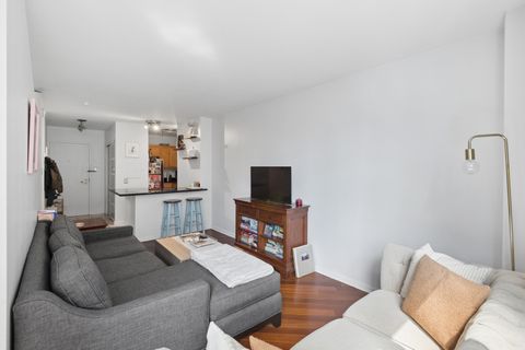 Tiny photo for 777 N Michigan Avenue #2504, Chicago, IL 60611 (MLS # 12642567)
