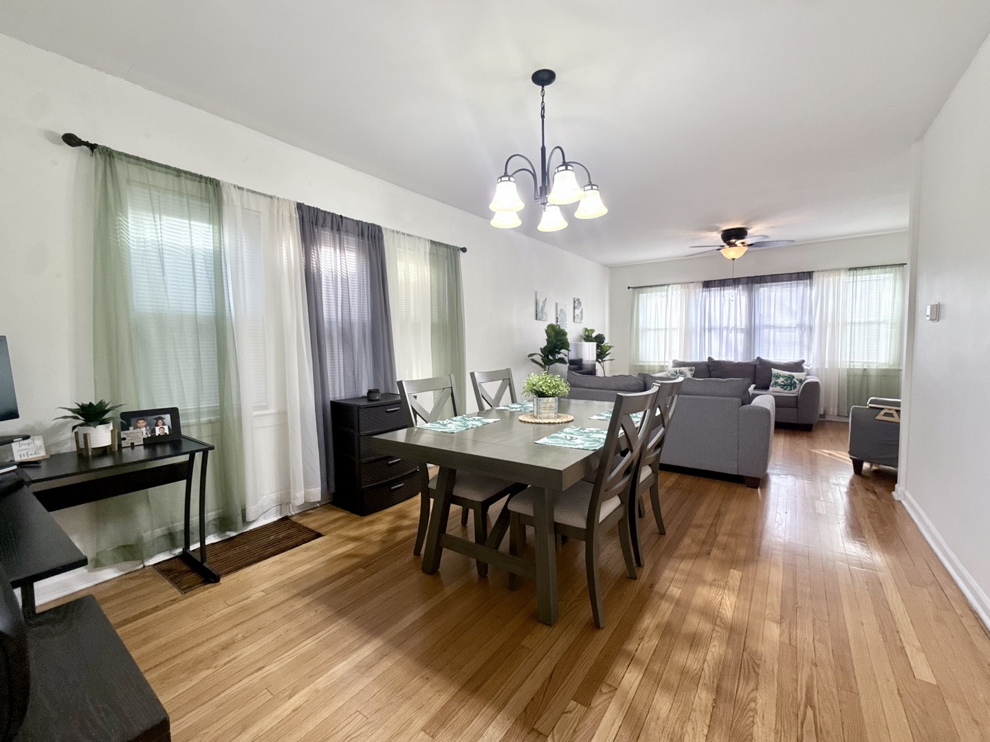 2849 N Kostner Avenue