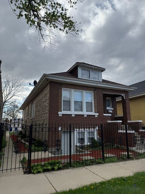 Photo of 2326 S 58th Court, Cicero, IL 60804 (MLS # 12625138)