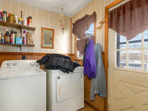 Tiny photo for 8736 S 51st Avenue, Oak Lawn, IL 60453 (MLS # 12551655)