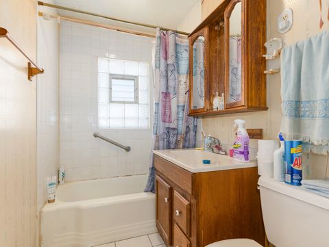 Tiny photo for 8736 S 51st Avenue, Oak Lawn, IL 60453 (MLS # 12551655)