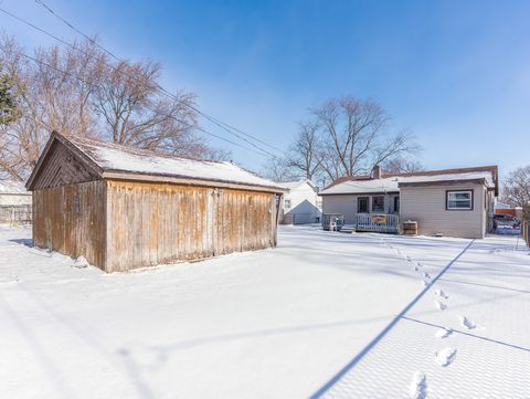 Tiny photo for 8736 S 51st Avenue, Oak Lawn, IL 60453 (MLS # 12551655)