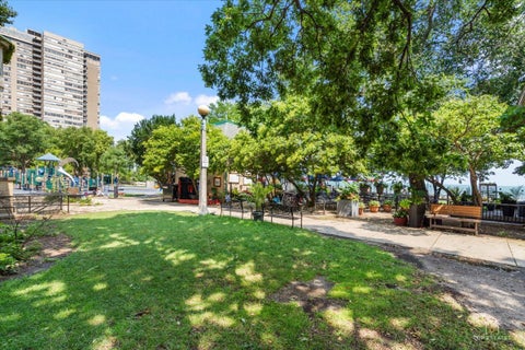 Tiny photo for 6301 N Sheridan Road #19N, Chicago, IL 60660 (MLS # 12745302)