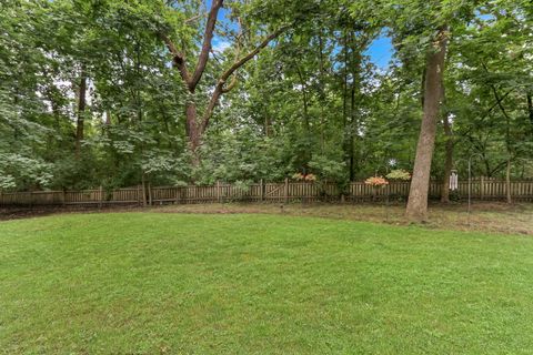 Tiny photo for 7509 Bittersweet Drive, Gurnee, IL 60031 (MLS # 12416241)