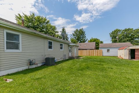 Tiny photo for 307 33rd Avenue, East Moline, IL 61244 (MLS # 12689036)