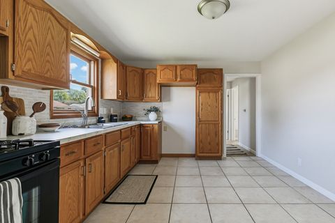 Tiny photo for 307 33rd Avenue, East Moline, IL 61244 (MLS # 12689036)