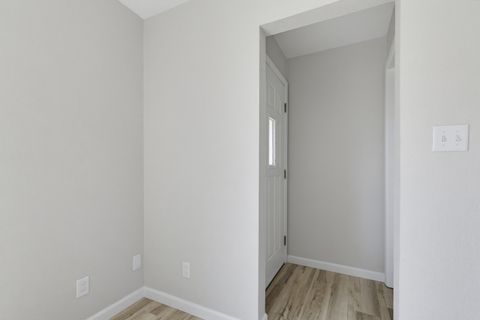 Tiny photo for 307 33rd Avenue, East Moline, IL 61244 (MLS # 12689036)