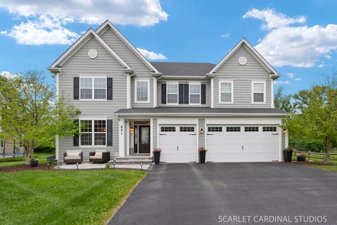 Photo of 851 Heatherfield Circle, Naperville, IL 60565 (MLS # 12658145)
