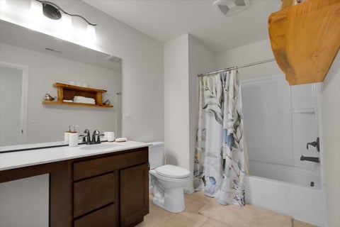 Tiny photo for 2220 Walnut Glen Boulevard, Island Lake, IL 60042 (MLS # 12665025)