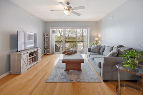 Tiny photo for 225 Main Street #216, Roselle, IL 60172 (MLS # 12600873)