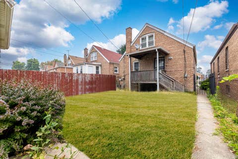 Tiny photo for 8918 S Merrill Avenue, Chicago, IL 60617 (MLS # 12711176)