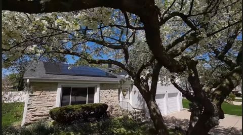 Tiny photo for Bloomingdale, IL 60108 (MLS # 12518114)