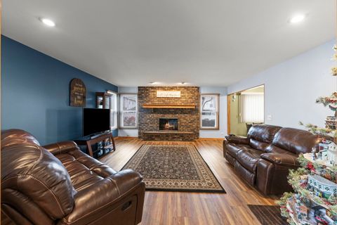 Tiny photo for Bloomingdale, IL 60108 (MLS # 12518114)