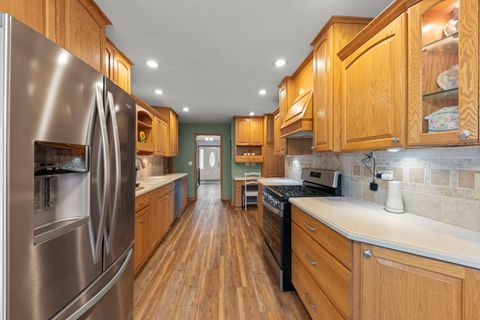 Tiny photo for Bloomingdale, IL 60108 (MLS # 12518114)