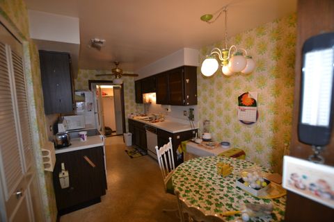 Tiny photo for 9620 S Komensky Avenue #305, Oak Lawn, IL 60453 (MLS # 12500314)