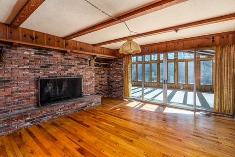 Tiny photo for 88 Dakota Road, Carbondale, IL 62902 (MLS # 12549315)