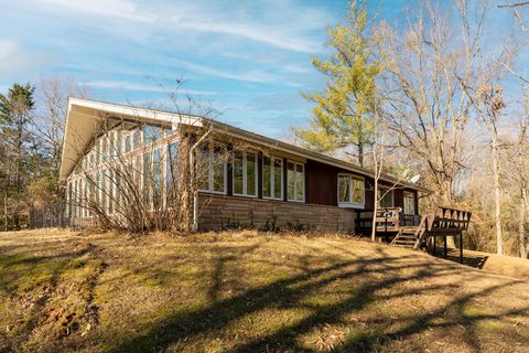 Tiny photo for 88 Dakota Road, Carbondale, IL 62902 (MLS # 12549315)