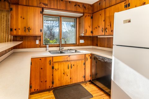 Tiny photo for 88 Dakota Road, Carbondale, IL 62902 (MLS # 12549315)